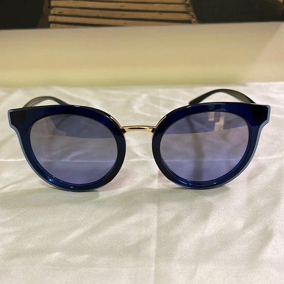 DOUBLE LINE DG 4371 3237/33 Dolce & Gabbana Sunglasses - Picture 1 of 7